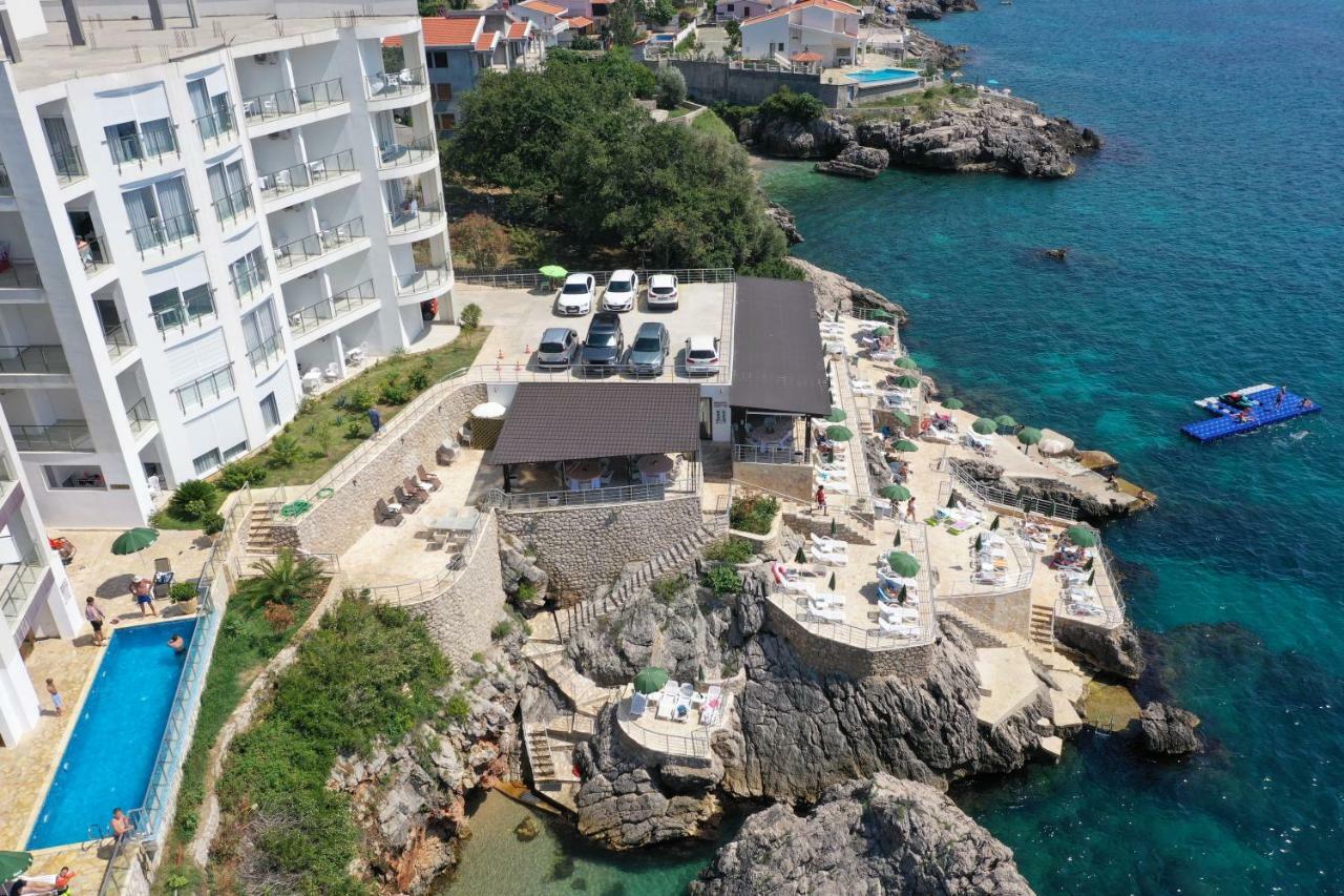 Ferienwohnung First Line Of The Sea 1 Dobrá Voda Exterior foto